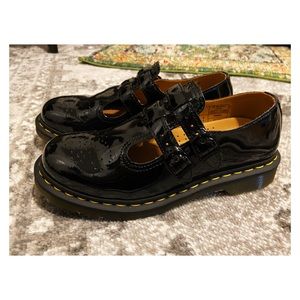 Dr. Martens Mary Jane